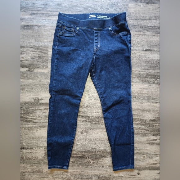 Amazon Essentials Pull On Classic Blue Denim Jeggings Jeans - Picture 3 of 5